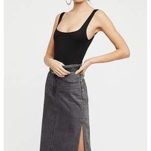 Levi’s pencil skirt